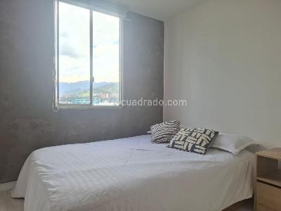 Apartamento de 2 alcobas en arriendo en Manila, Medellín, 50 m² · foto 11 de 13