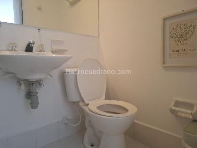 Apartamento de 2 alcobas en arriendo en Manila, Medellín, 50 m² · foto 12 de 13