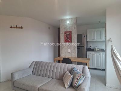 Apartamento de 2 alcobas en arriendo en Manila, Medellín, 50 m² · foto 3 de 13
