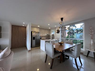 Apartamento de 3 alcobas en venta en El Poblado, Medellín, 125 m² · foto 2 de 20