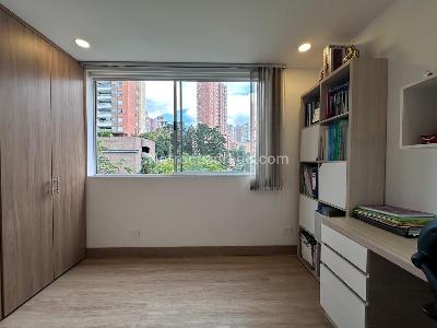 Apartamento de 3 alcobas en venta en El Poblado, Medellín, 125 m² · foto 15 de 20