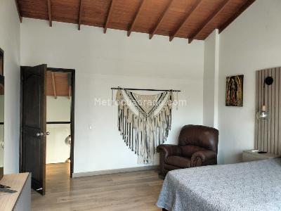 Casa en arriendo en El Poblado, Medellín · foto 12 de 20