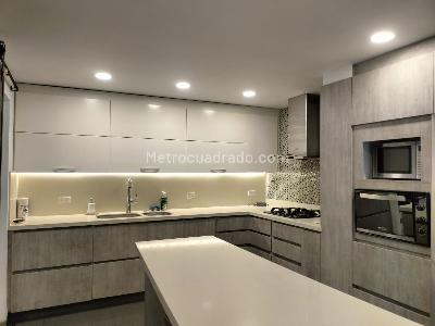 Casa en arriendo en El Poblado, Medellín · foto 7 de 20