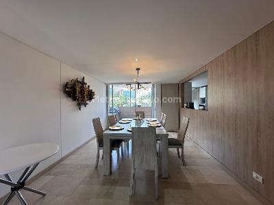 Apartamento en venta en El Poblado, Medellín · foto 2 de 20