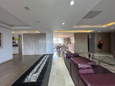 Apartamento en venta en El Poblado, Medellín · foto 5 de 20