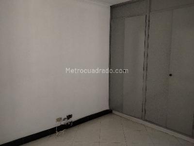 Apartamento de 3 alcobas en venta en El Poblado, Medellín, 300 m² · foto 12 de 19