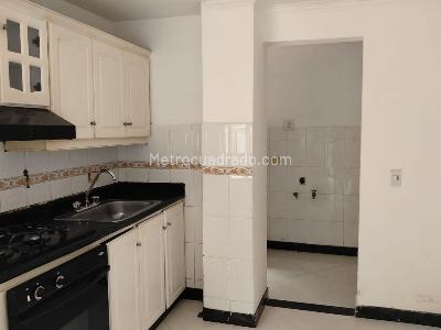 Apartamento de 3 alcobas en venta en El Poblado, Medellín, 300 m² · foto 7 de 19