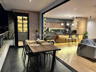Apartamento de 3 alcobas en venta en La Florida, Medellín, 188 m² · foto 3 de 16