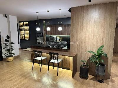 Apartamento de 3 alcobas en venta en La Florida, Medellín, 188 m² · foto 4 de 16