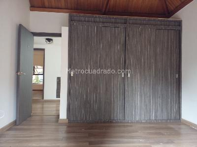 Casa de 4 alcobas en venta en El Poblado, Medellín, 300 m² · foto 8 de 20