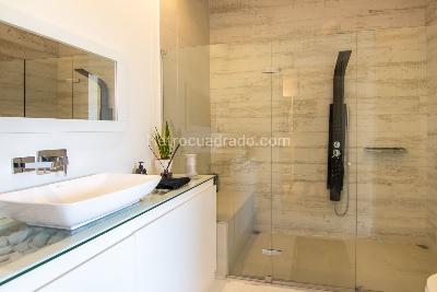 Casa de 4 alcobas en venta en Envigado, Envigado, 550 m² · foto 13 de 17