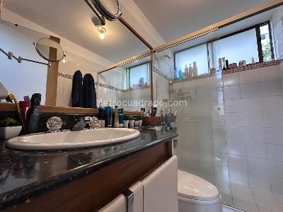 Casa de 2 alcobas en venta en El Poblado, Medellín, 210 m² · foto 17 de 19