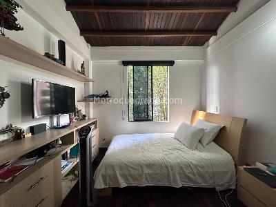Casa de 2 alcobas en venta en El Poblado, Medellín, 210 m² · foto 9 de 19