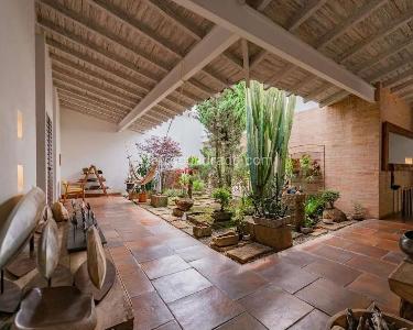 Casa de 4 alcobas en venta en Envigado, Envigado, 1631 m² · foto 3 de 15