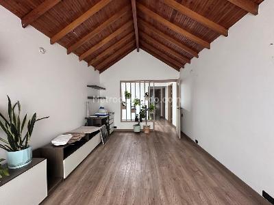 Casa de 3 alcobas en venta en El Poblado, Medellín, 216 m² · foto 8 de 20