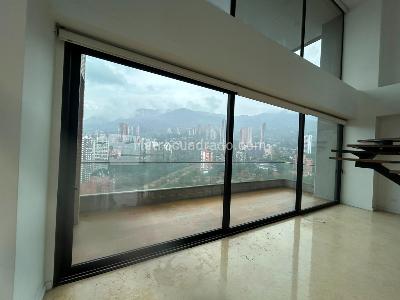Apartamento de 3 alcobas en venta en El Poblado, Medellín, 280 m² · foto 4 de 19