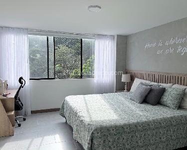 Apartamento de 3 alcobas en venta en El Poblado, Medellín, 135 m² · foto 8 de 14