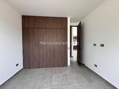Casa de 3 alcobas en arriendo en Envigado, Envigado, 2000 m² · foto 9 de 18