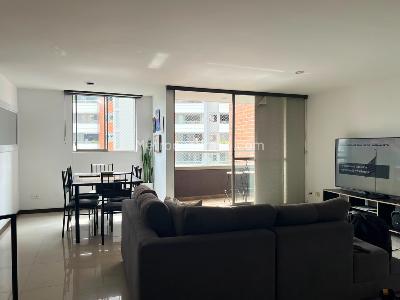 Apartamento de 3 alcobas en venta en Envigado, Envigado, 110 m² · foto 2 de 14