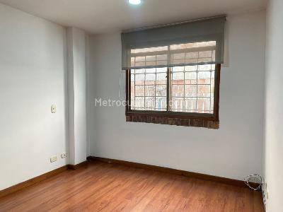 Casa de 3 alcobas en venta en Sabaneta, Sabaneta, 217 m² · foto 14 de 19