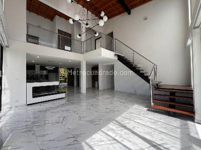 Casa en arriendo en Llanogrande, Rionegro · foto 2 de 20
