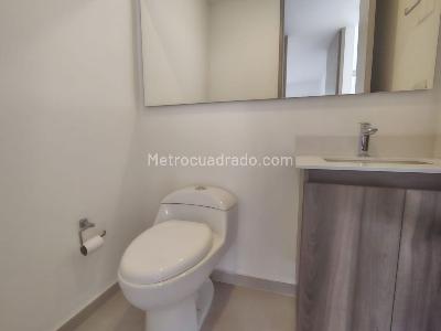 Apartamento de 1 alcoba en venta en El Poblado, Medellín, 62 m² · foto 13 de 14