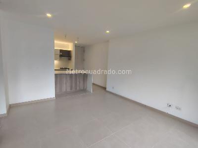 Apartamento de 1 alcoba en venta en El Poblado, Medellín, 62 m² · foto 4 de 14