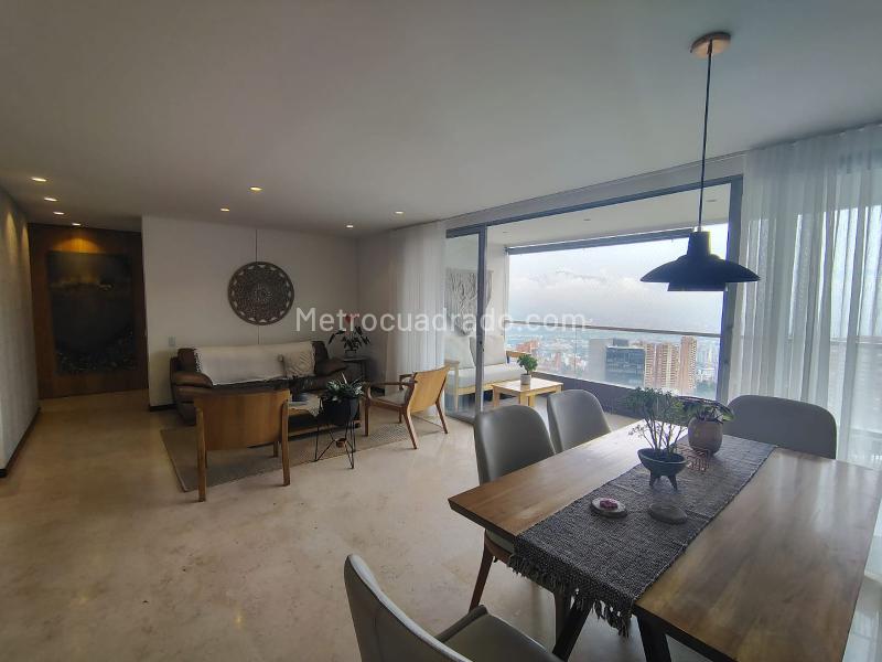 Apartamento en Arriendo, EL POBLADO, Medellín - Widok 2