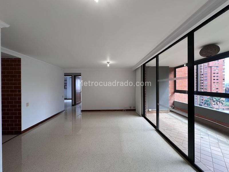 Piso – Medellín, Los Balsos Numero 2, El Poblado - Vista 3
