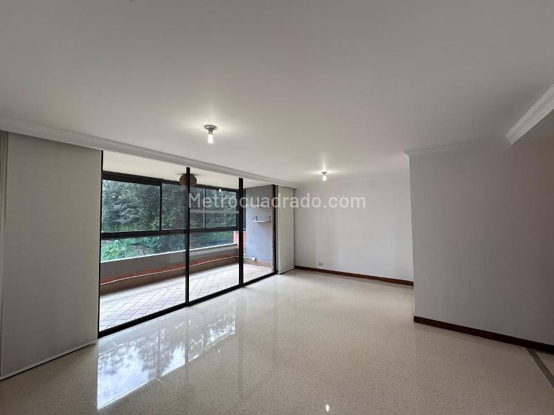 Piso – Medellín, Los Balsos Numero 2, El Poblado - Vista 5