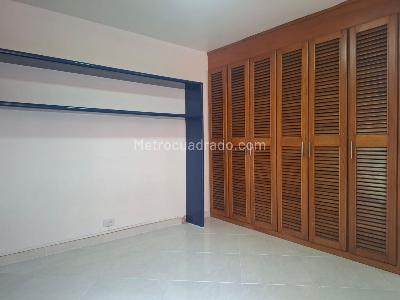 Apartamento de 3 alcobas en venta en El Poblado, Medellín, 116 m² · foto 14 de 17