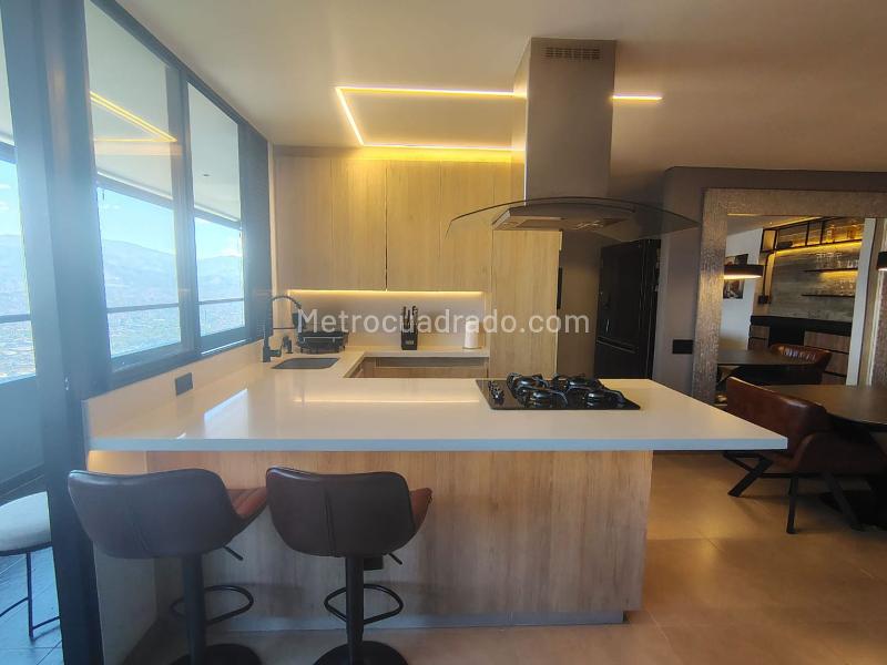 Piso – Medellín, La Asomadera Numero 1, Buenos Aires - Más