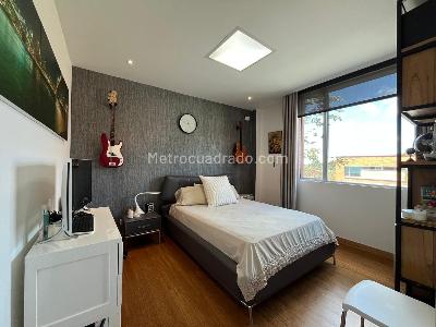 Casa de 3 alcobas en venta en Envigado, Envigado, 997 m² · foto 10 de 20