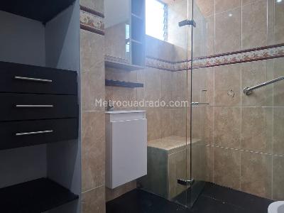 Apartamento de 3 alcobas en arriendo en Santa María De Los Ángeles, Medellín, 104 m² · foto 14 de 15