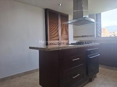 Apartamento de 3 alcobas en arriendo en Santa María De Los Ángeles, Medellín, 104 m² · foto 8 de 15