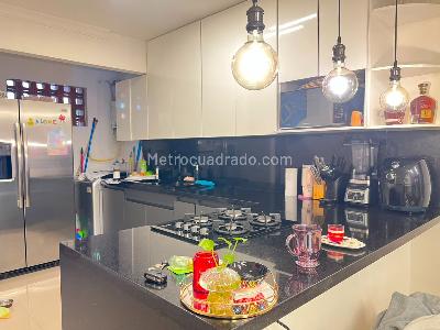 Casa de 2 alcobas en venta en Envigado, Envigado, 140 m² · foto 3 de 16