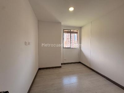 Apartamento de 3 alcobas en venta en Sabaneta, Sabaneta, 97 m² · foto 11 de 17