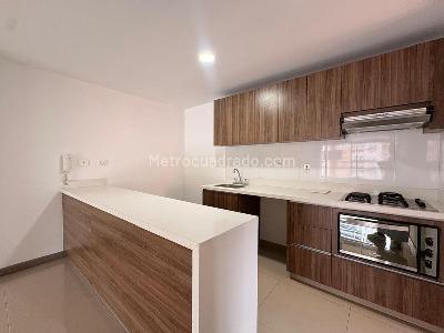 Apartamento de 3 alcobas en venta en Sabaneta, Sabaneta, 97 m² · foto 5 de 17