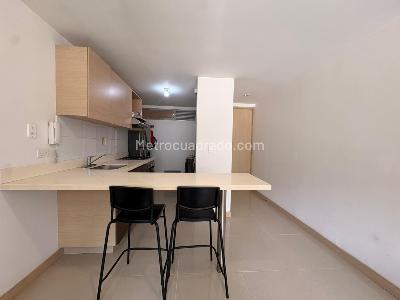 Apartamento de 2 alcobas en venta en Sabaneta, Sabaneta, 64 m² · foto 3 de 13