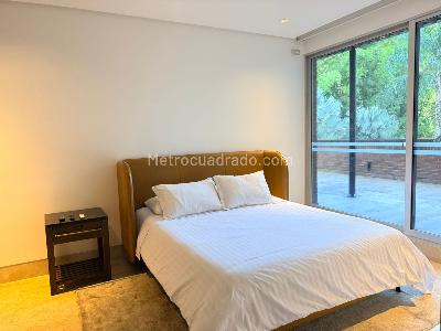 Apartamento de 4 alcobas en venta en El Poblado, Medellín, 420 m² · foto 15 de 20