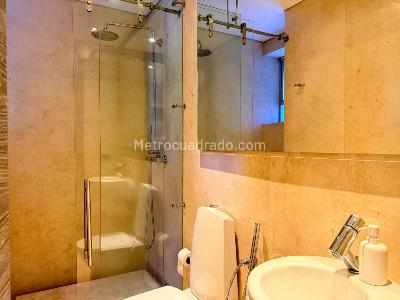 Apartamento de 4 alcobas en venta en El Poblado, Medellín, 420 m² · foto 17 de 20
