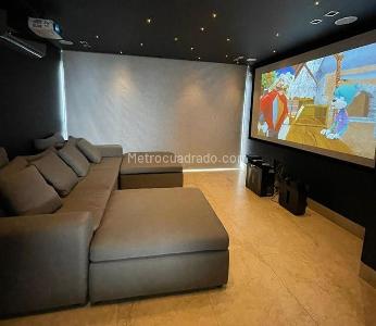 Apartamento de 4 alcobas en venta en El Poblado, Medellín, 420 m² · foto 19 de 20