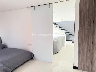Apartamento en venta en El Poblado, Medellín · foto 12 de 19