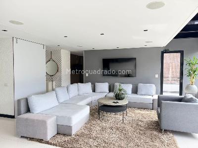 Apartamento en venta en El Poblado, Medellín · foto 4 de 19