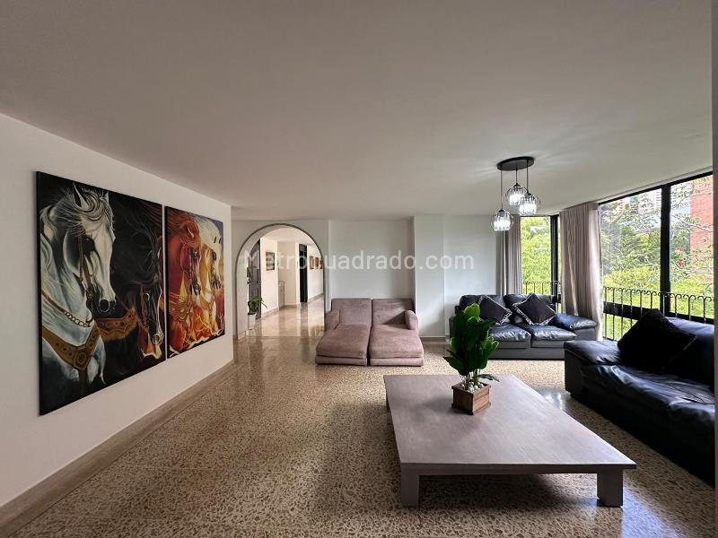 Apartamento en Arriendo, EL POBLADO, Medellín – pohled 2