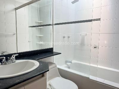 Casa en arriendo en El Poblado, Medellín · foto 15 de 18