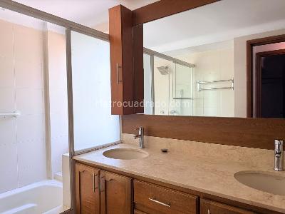 Casa de 3 alcobas en venta en El Poblado, Medellín, 350 m² · foto 14 de 18