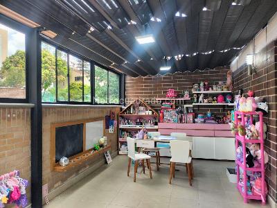 Apartamento de 3 alcobas en venta en El Poblado, Medellín, 195 m² · foto 20 de 20