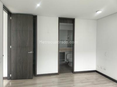 Apartamento en venta en El Poblado, Medellín · foto 12 de 19