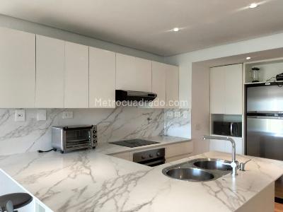 Apartamento en venta en El Poblado, Medellín · foto 6 de 13
